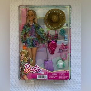 NIB Barbie Travel Fashion Doll, Blonde Luggage Pandemic Mask Hat